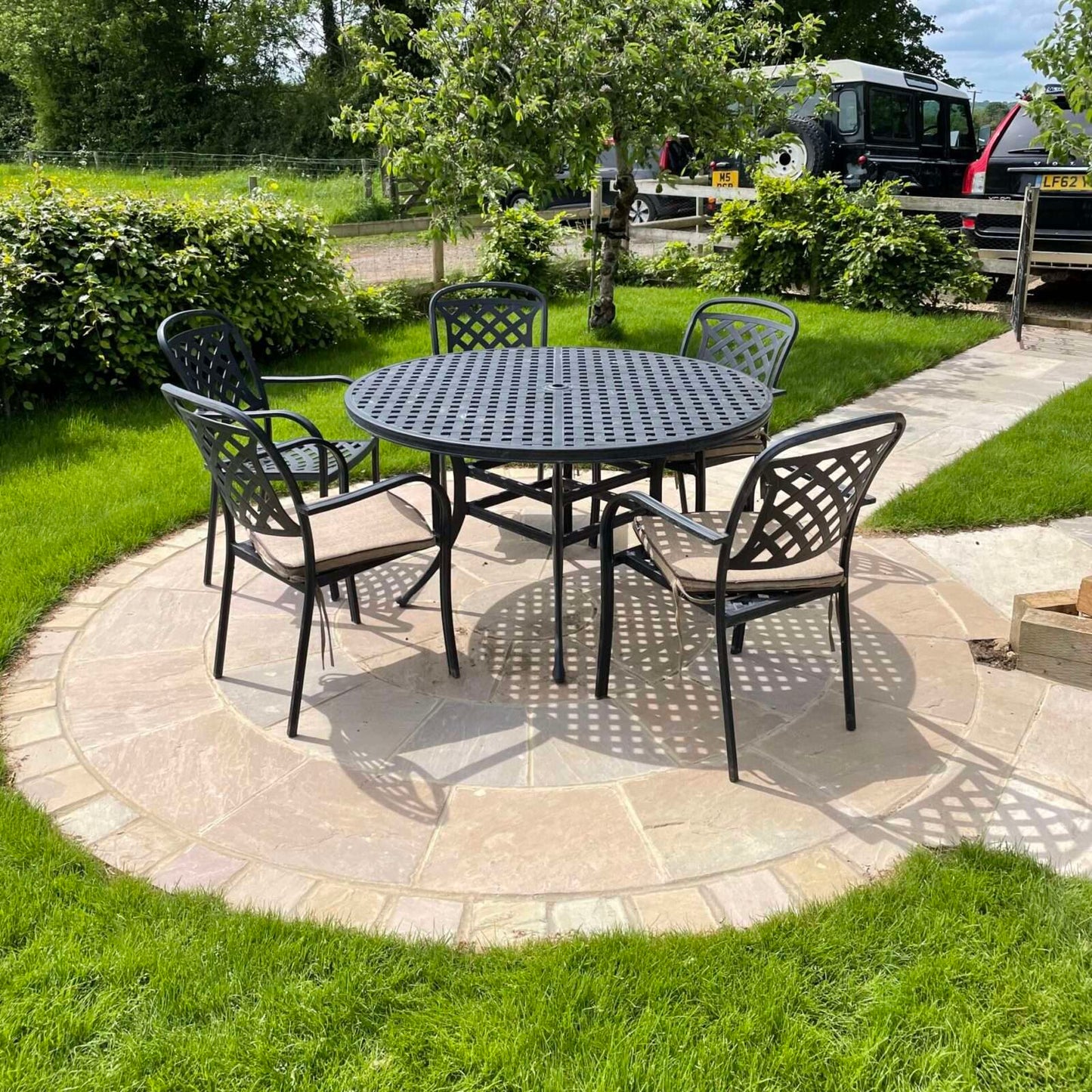 Raj Green 900 x 600 Sandstone