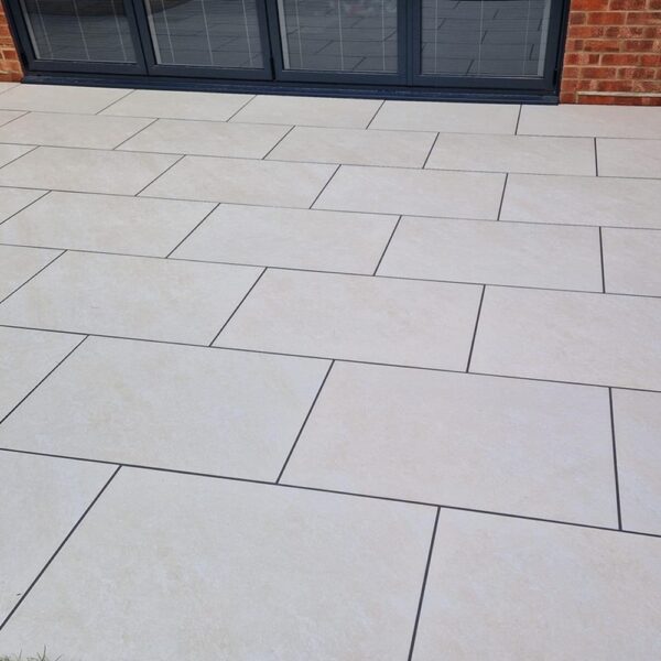 Quartz White 20mm Outdoor Porcelain Paving - 900 x 600