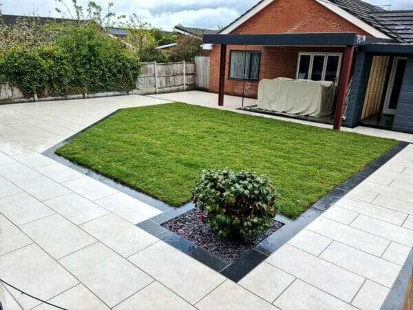 Himalayan White 16mm Outdoor Porcelain Paving - 900 x 600