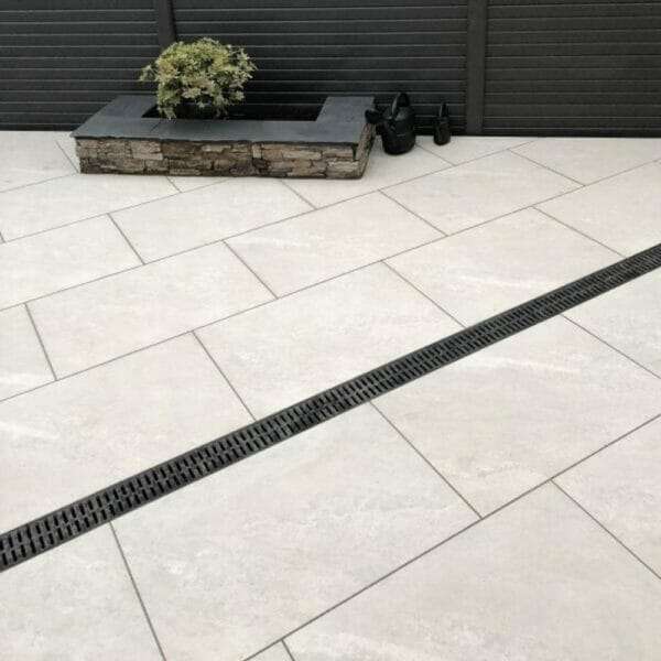 Himalayan White 16mm Outdoor Porcelain Paving - 900 x 600