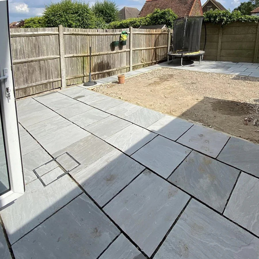 Kandla Grey Sandstone Paving - 600x600