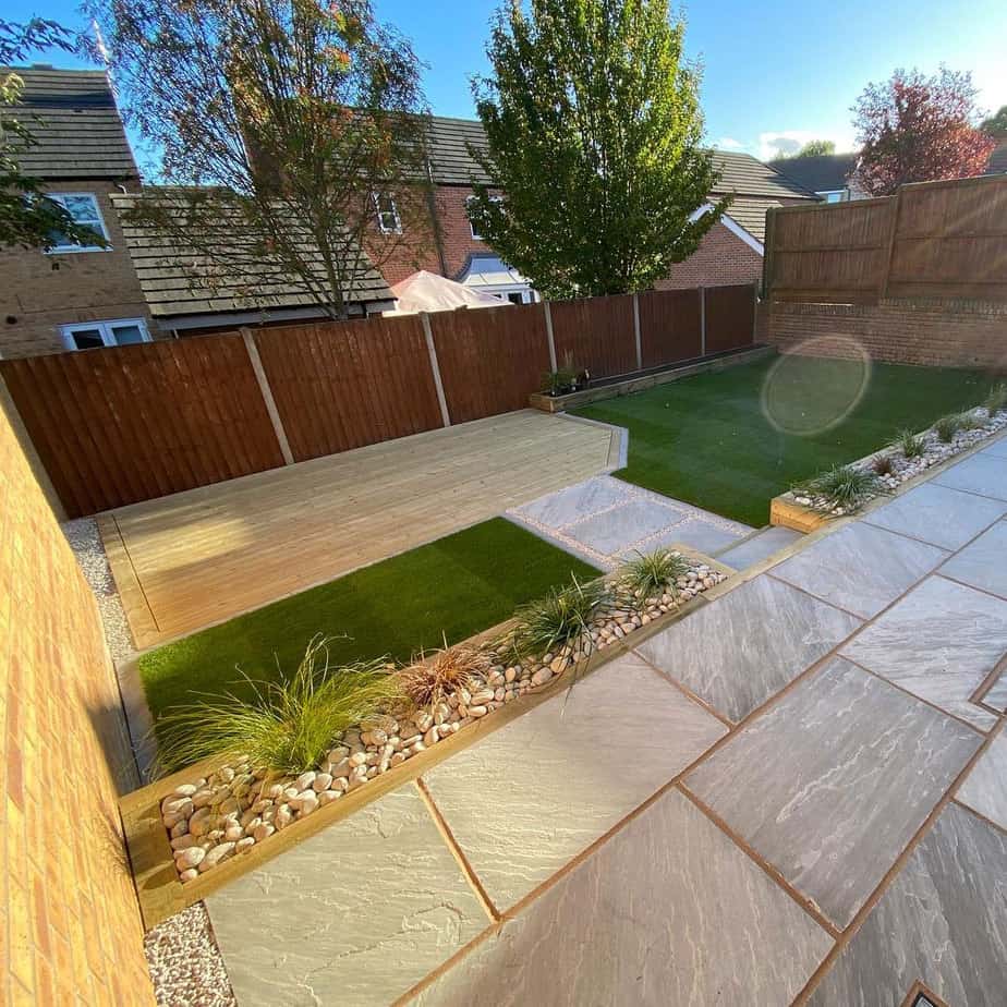 Kandla Grey Indian Sandstone Paving Slabs – 300x300mm – 22mm Calibrated