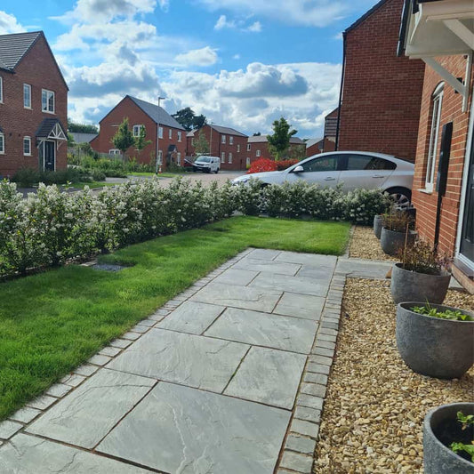 Kandla Grey Indian Sandstone Paving Slabs – 300x300mm – 22mm Calibrated